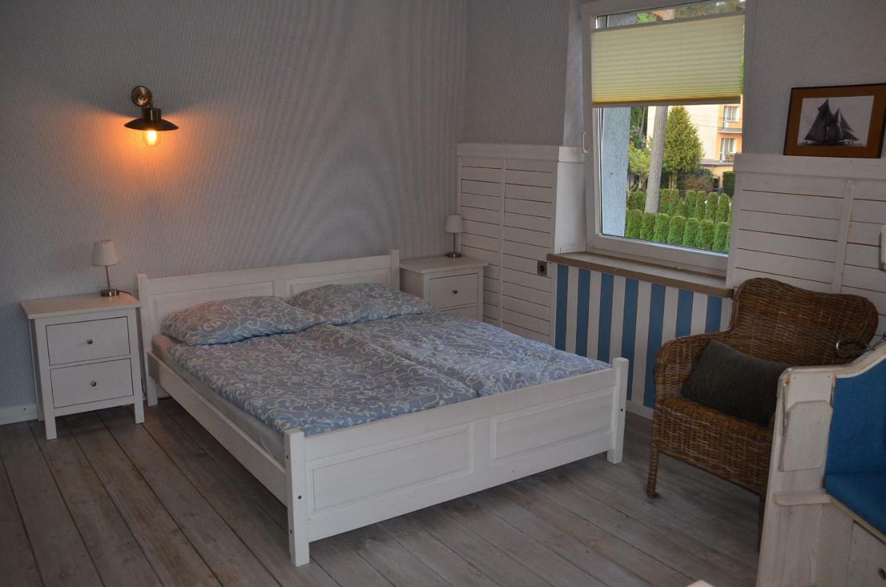Apartament Dark Amber- 3 Rooms Grand Piano Swinoujscie Luaran gambar